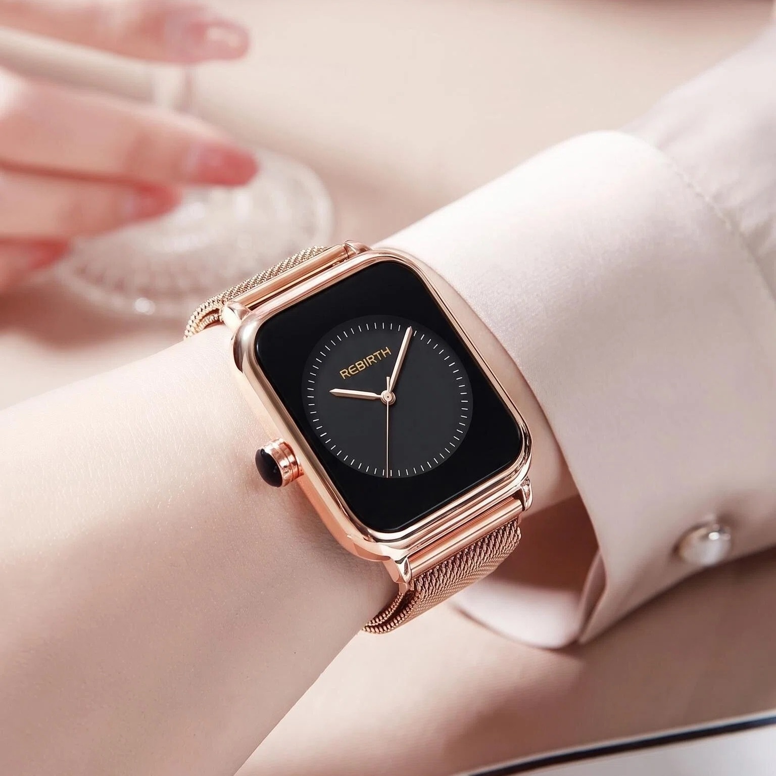 Montre carrée de luxe légère p - Luxury Watch Gold And Black avis et prix