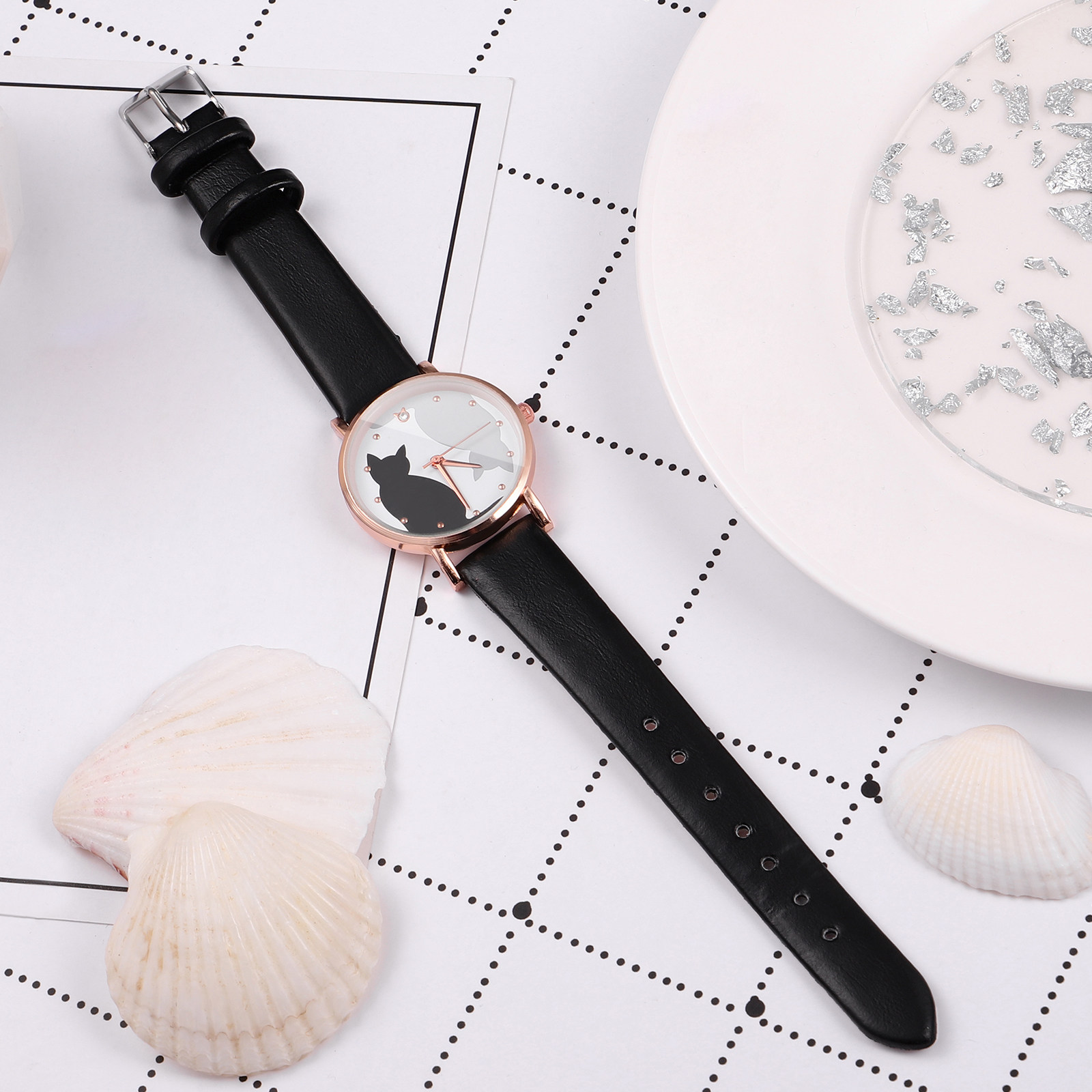 Montre pour enfants avec motif - Luxury Watch Gold And Black avis et prix